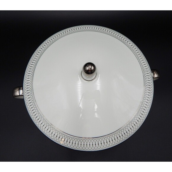 Tirschenreuth Bavaria The Elgin #2270 Lidded Covered Serving Casserole 8 In - Picture 7 of 12